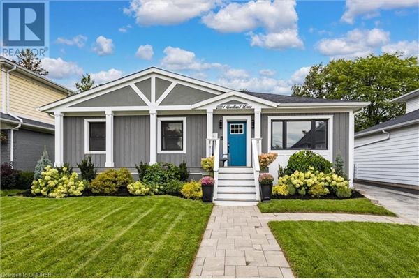 2221 COURTLAND Drive, Burlington