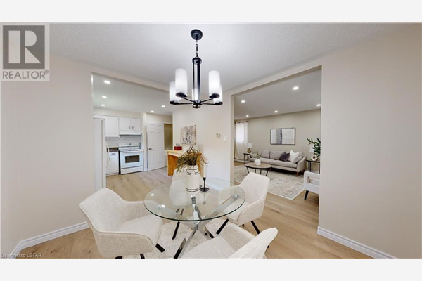 365 BLUE FOREST Drive, London
