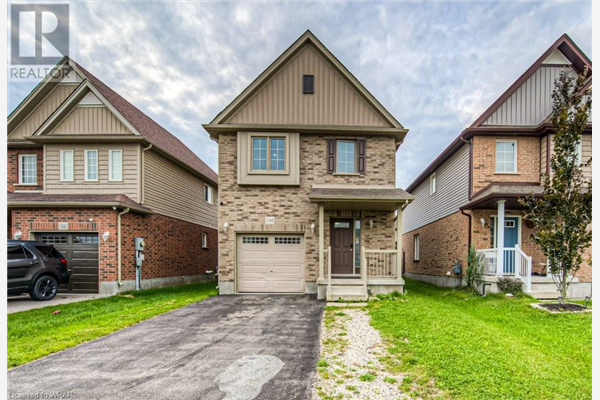 1143 CAEN Avenue, Woodstock