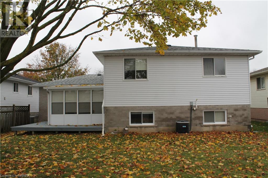 114 SYMPATICA Crescent