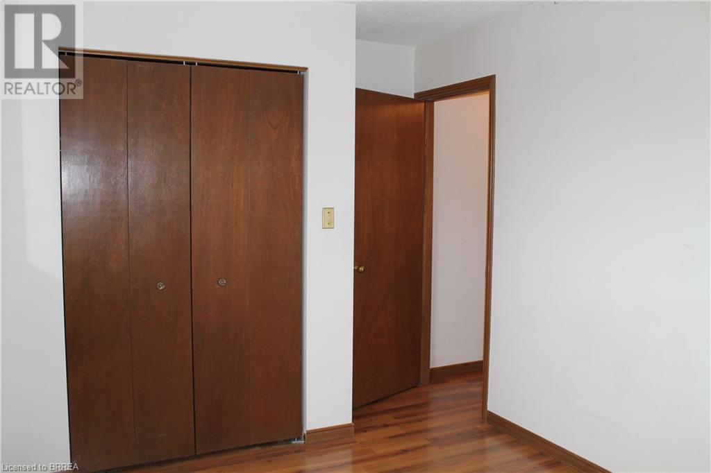 114 SYMPATICA Crescent