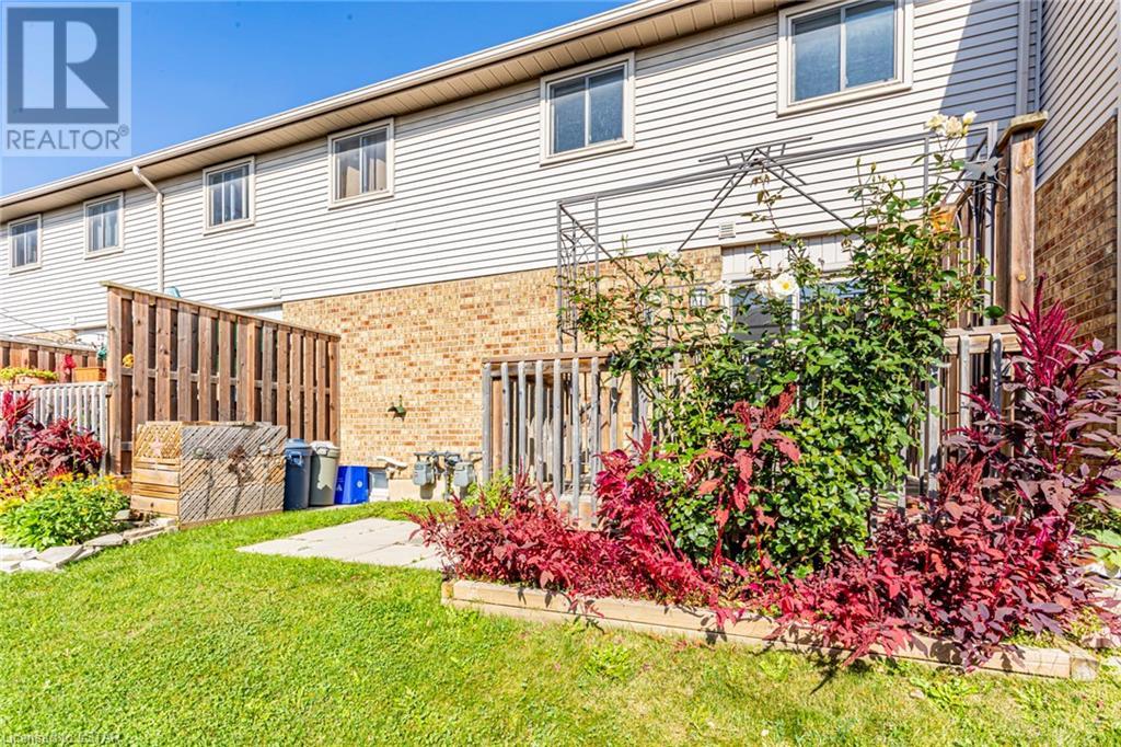217 MARTINET Avenue Unit# 17