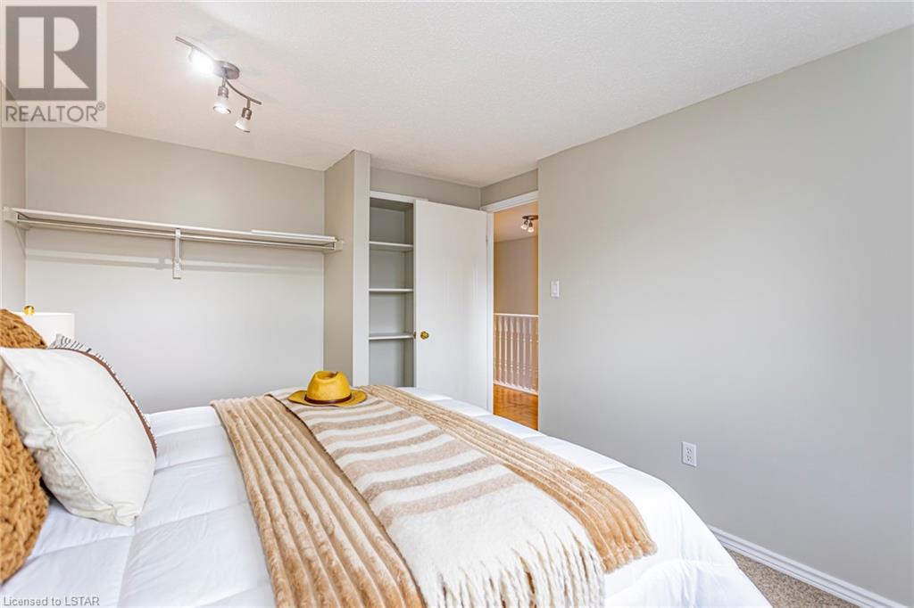 217 MARTINET Avenue Unit# 17