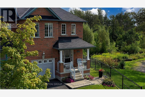 403 BUSSEL Crescent, Milton