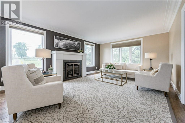 63 ST CHARLES Street W, Maryhill