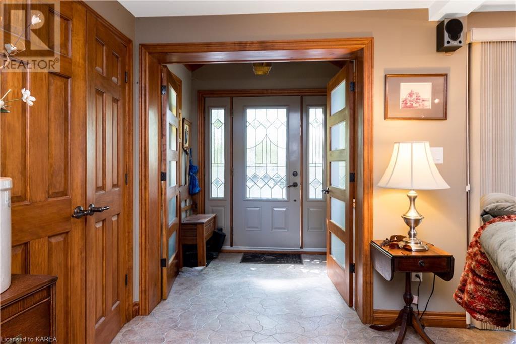 1827 RADAGE Road