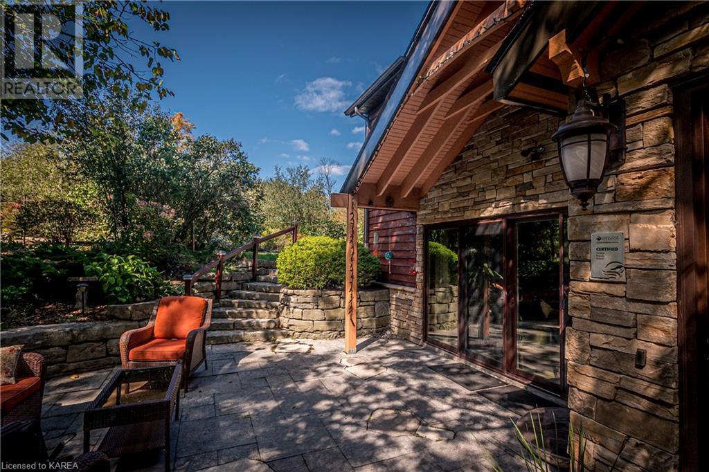 1827 RADAGE Road