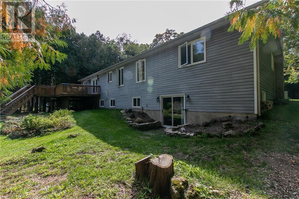 758369 GIRL GUIDE Road