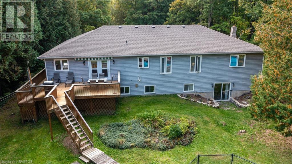 758369 GIRL GUIDE Road