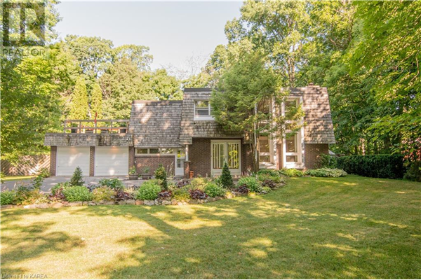 23 RIVERSIDE Drive, Kingston