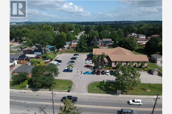 729 DEVONSHIRE Avenue, Woodstock