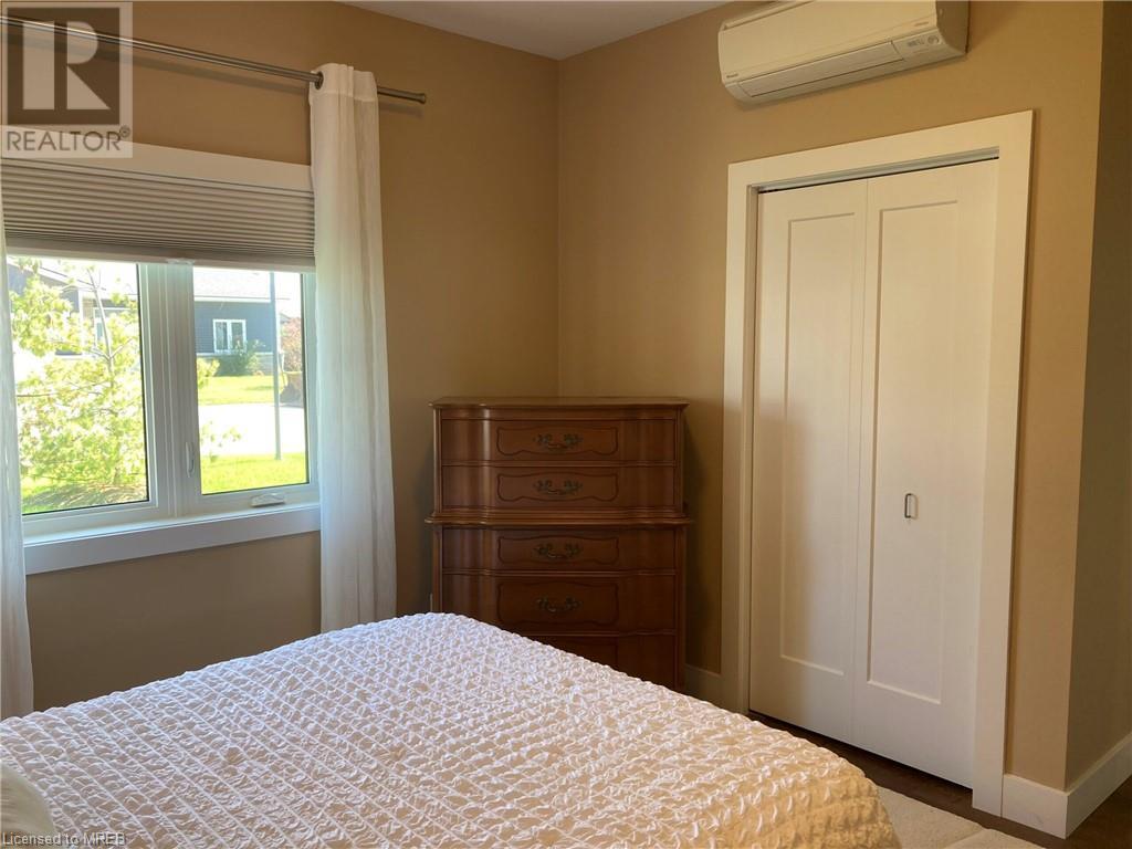 2380 9TH Avenue E Unit# 19