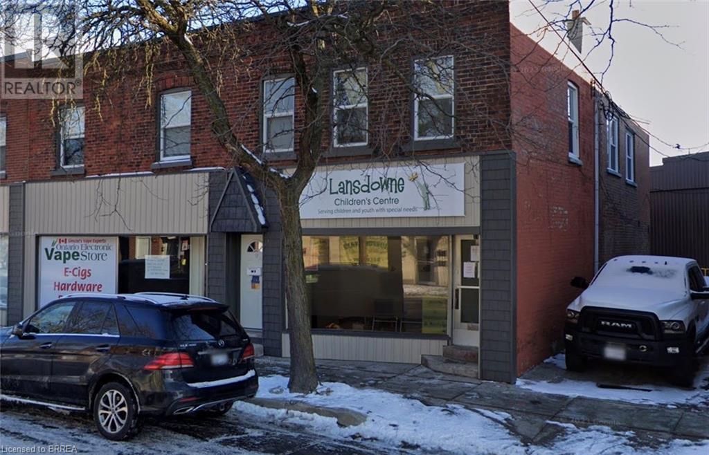 15 COLBORNE Street N