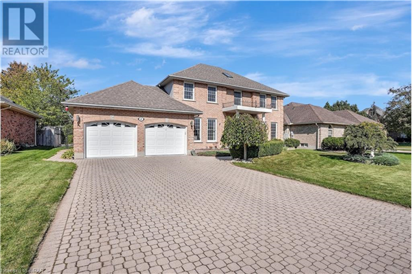 8 MANLEY Drive, Dorchester