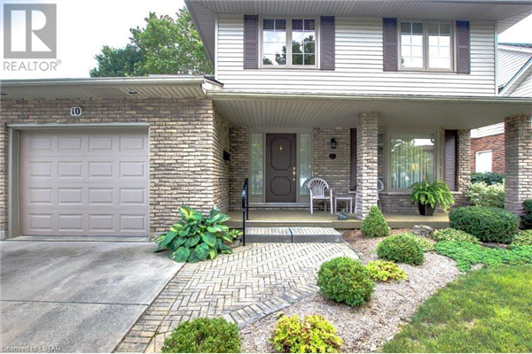 10 GARDENVALE Crescent, London