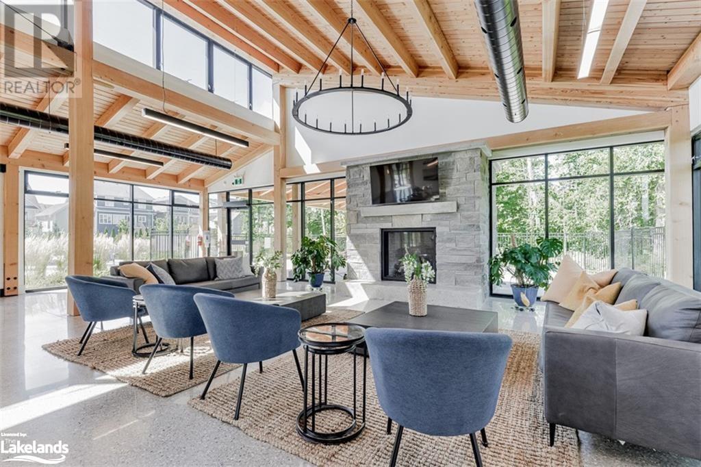 364 YELLOW BIRCH Crescent