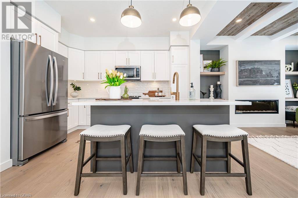 42 HEDLEY Lane Unit# 20