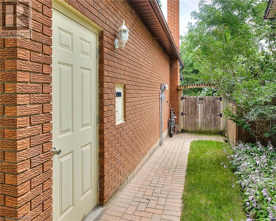 349 COLERIDGE Place