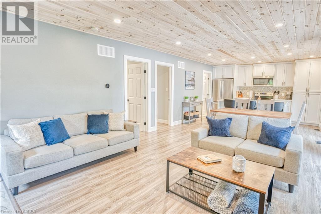 1051 BIG CLEAR Lane