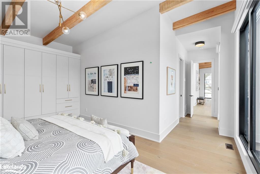41 ALICE Street W