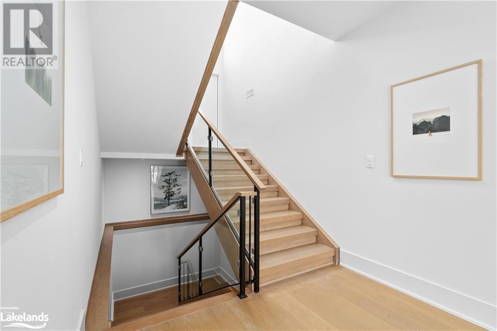 41 ALICE Street W