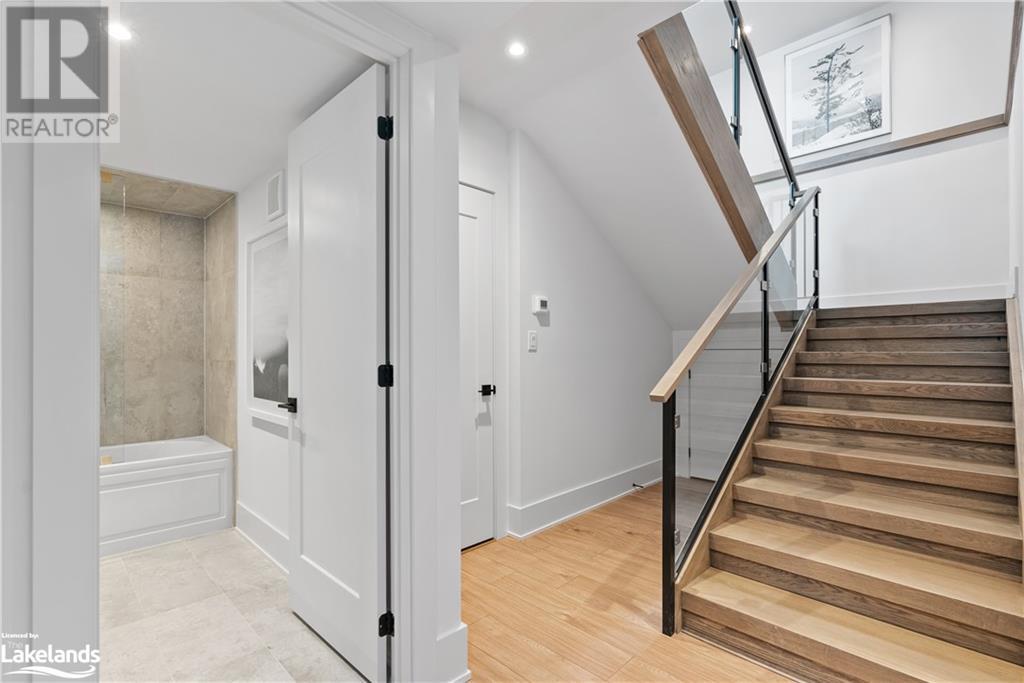 41 ALICE Street W