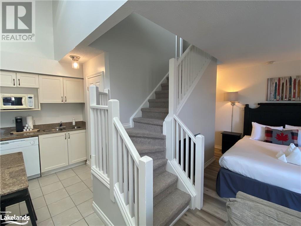 796468 GREY 19 Road Unit# 516