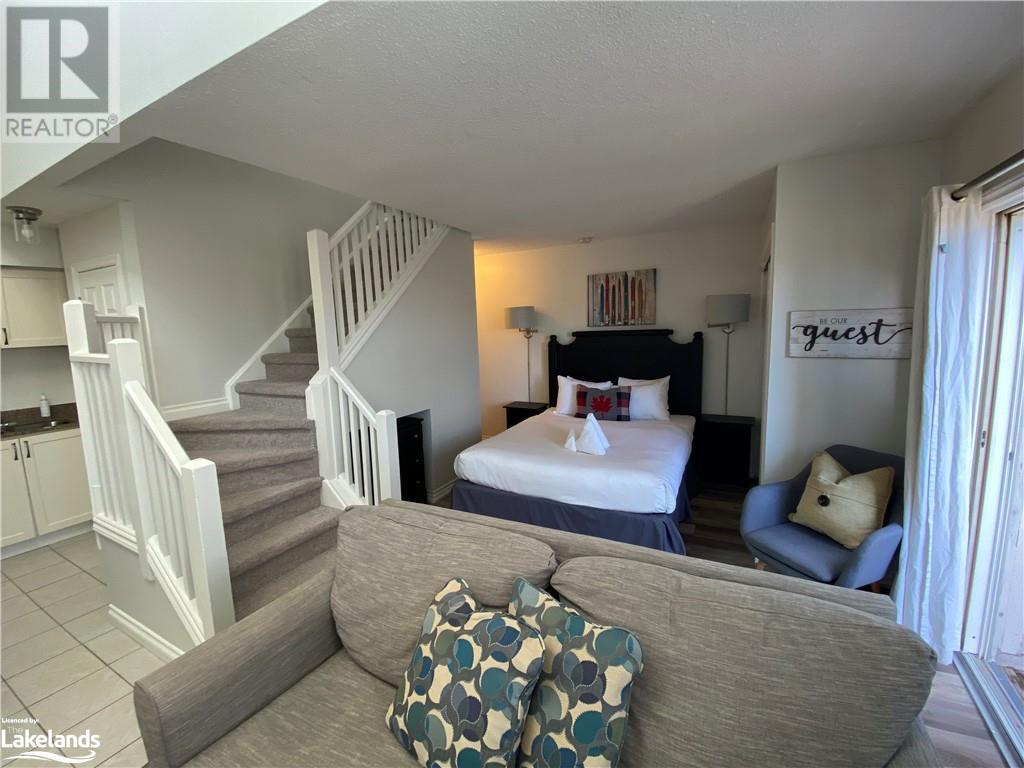 796468 GREY 19 Road Unit# 516