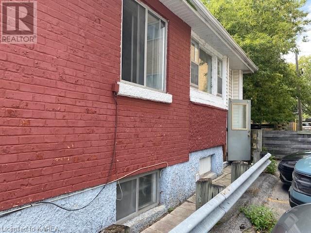 88 WELLINGTON Street