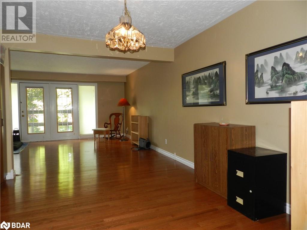 102 MCCARRON Crescent