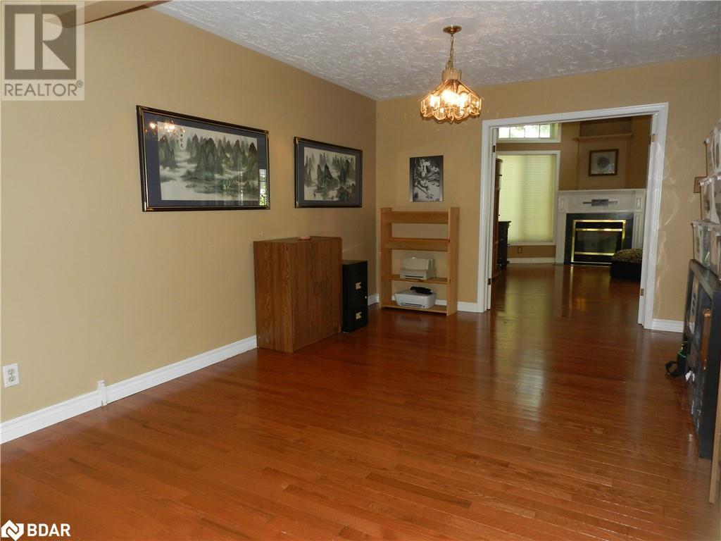 102 MCCARRON Crescent