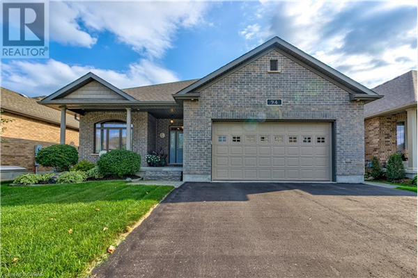 94 NITHBANK Road, Wellesley