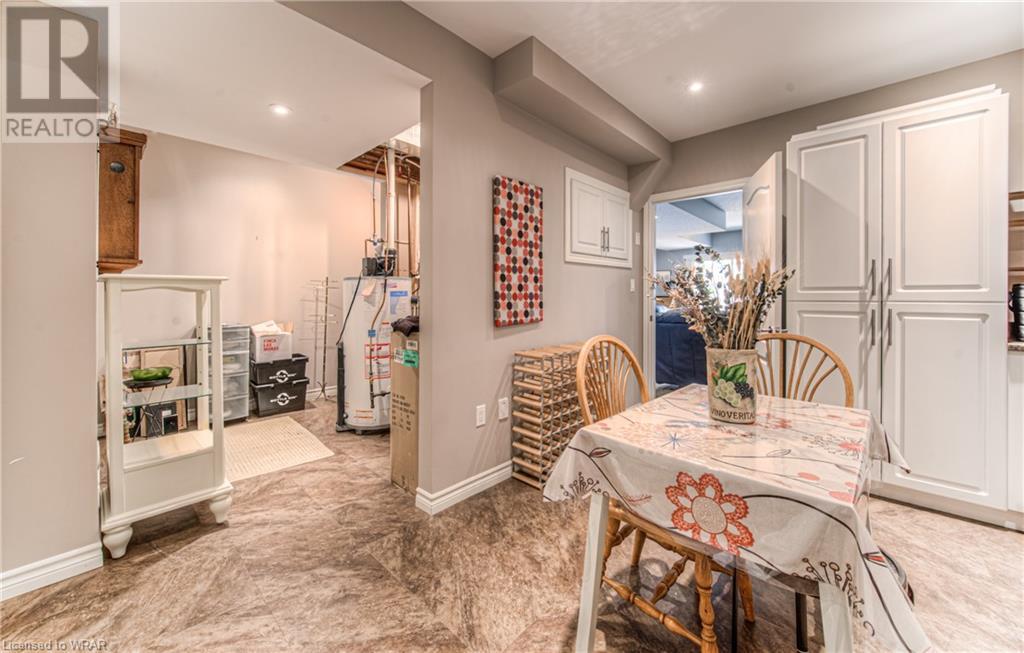 7 STONECROFT Way Unit# 2