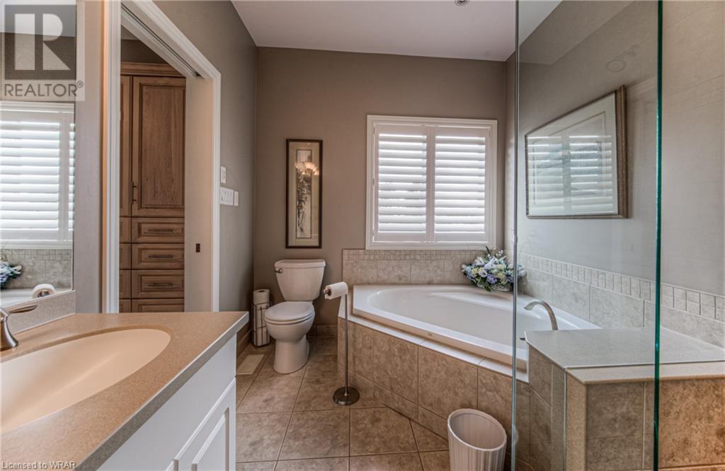 7 STONECROFT Way Unit# 2