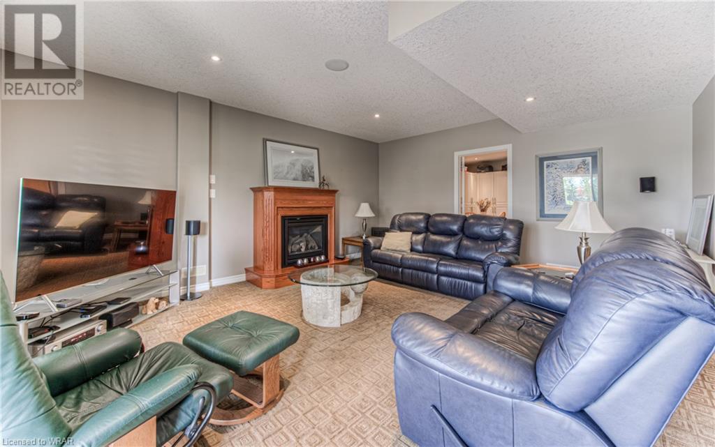 7 STONECROFT Way Unit# 2