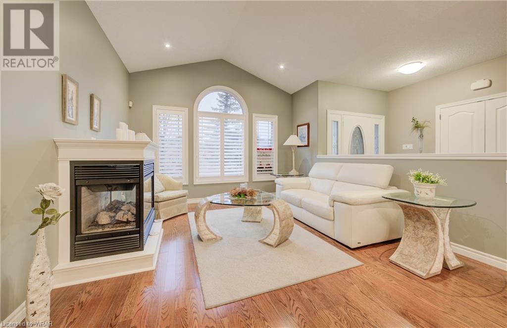 7 STONECROFT Way Unit# 2