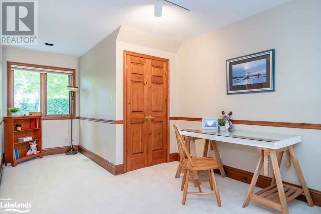 336 GLENBROOK Drive