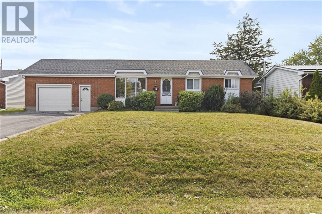 82 CHESTERFIELD Drive