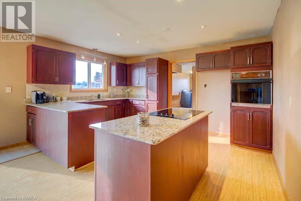2935 FRONTENAC Road