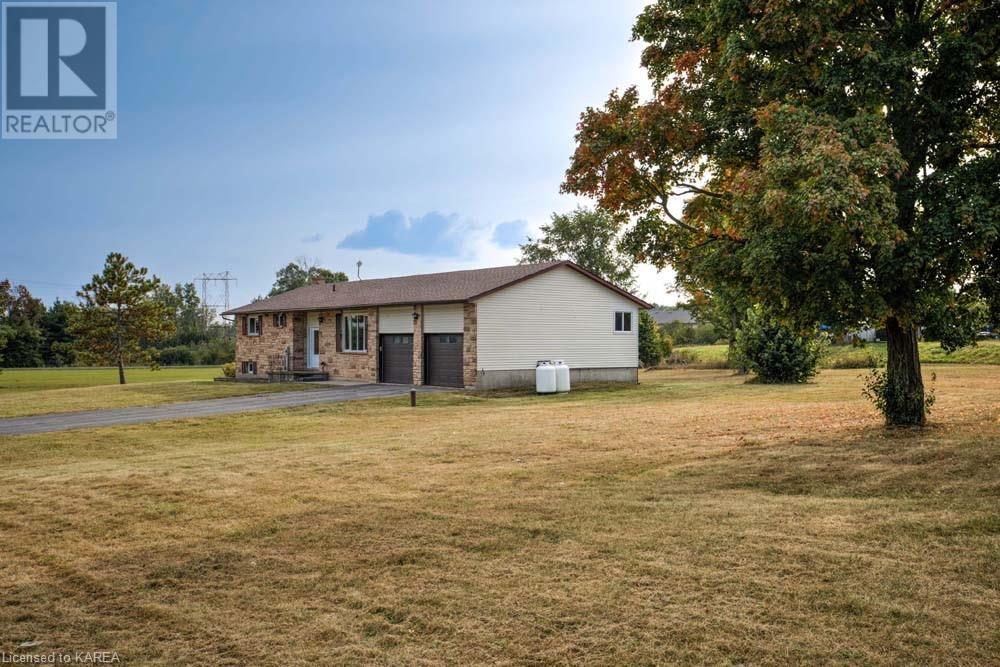 2935 FRONTENAC Road