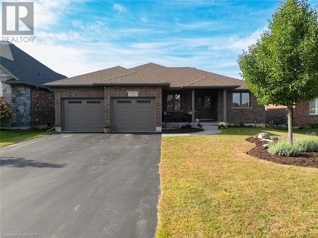 30 TAN AVENUE Avenue
