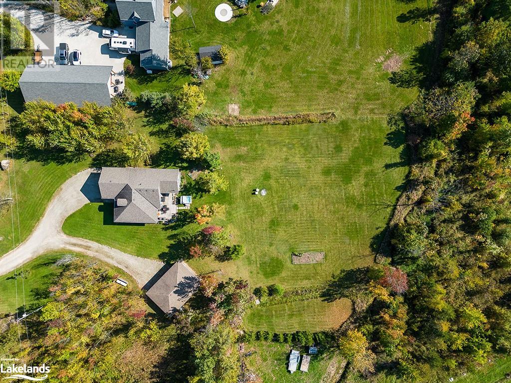 265736 25TH Side Road