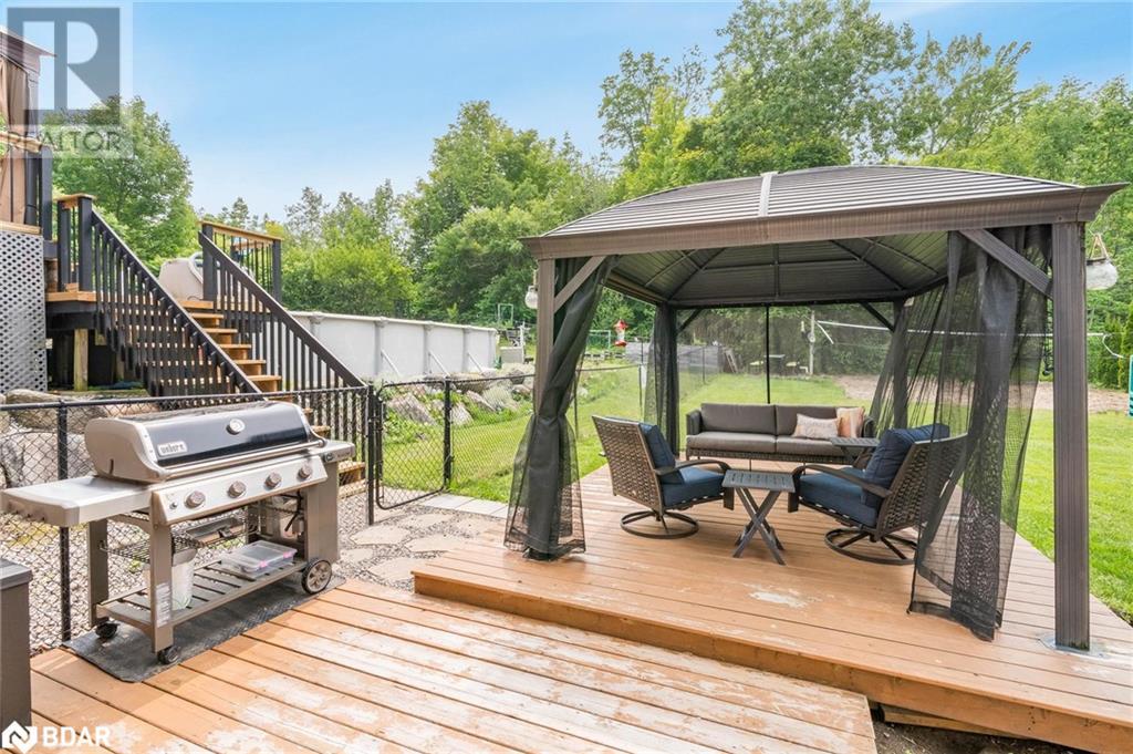 124 ARLYNN Crescent