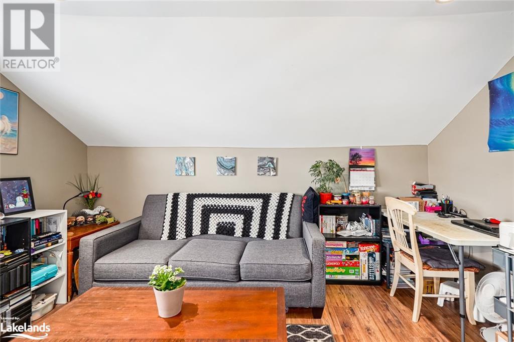 204 13TH Street E