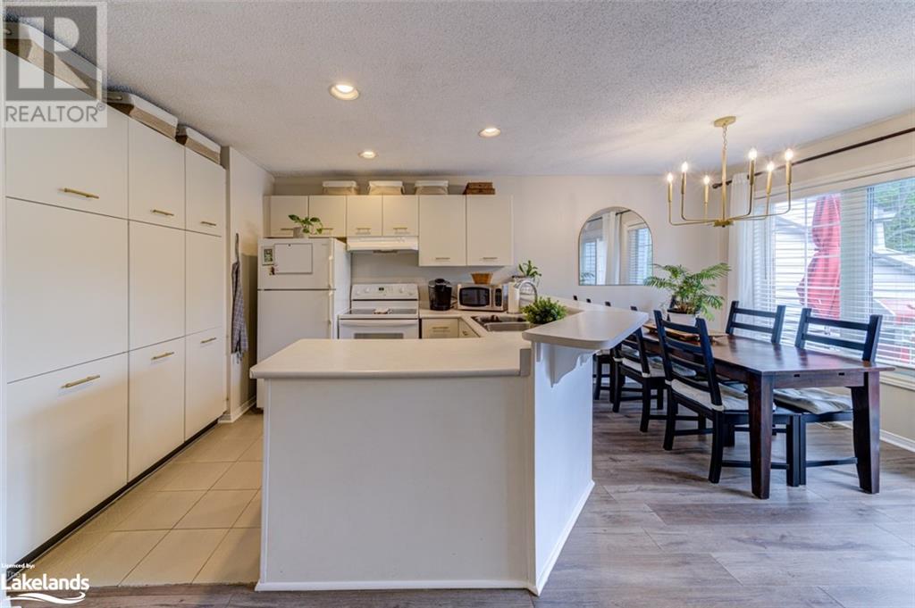 146 SETTLERS Way Unit# 16