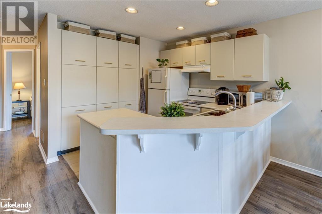 146 SETTLERS Way Unit# 16