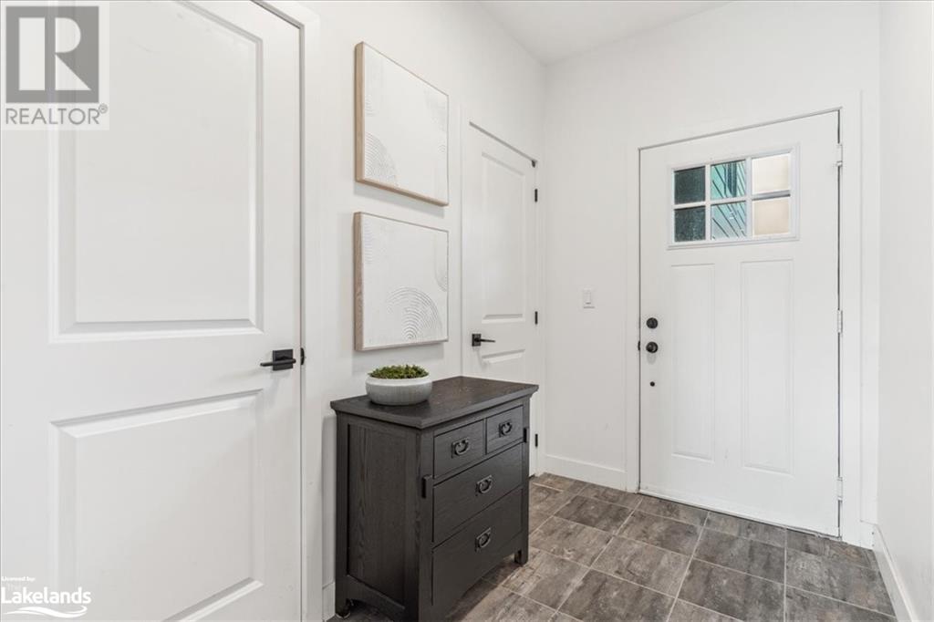 11 BEAUSOLEIL Lane Unit# 104