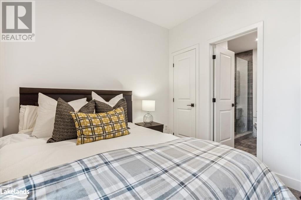 11 BEAUSOLEIL Lane Unit# 104