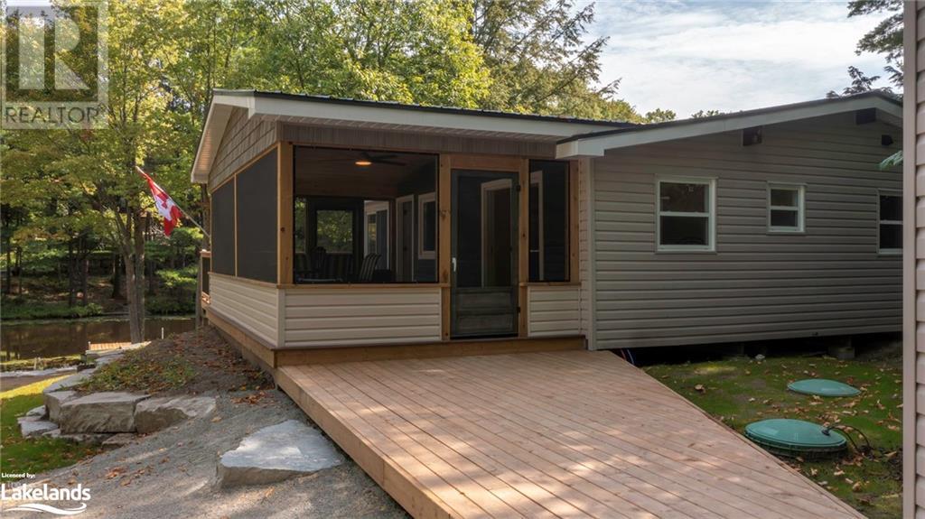 2746 MACLEAN Lake