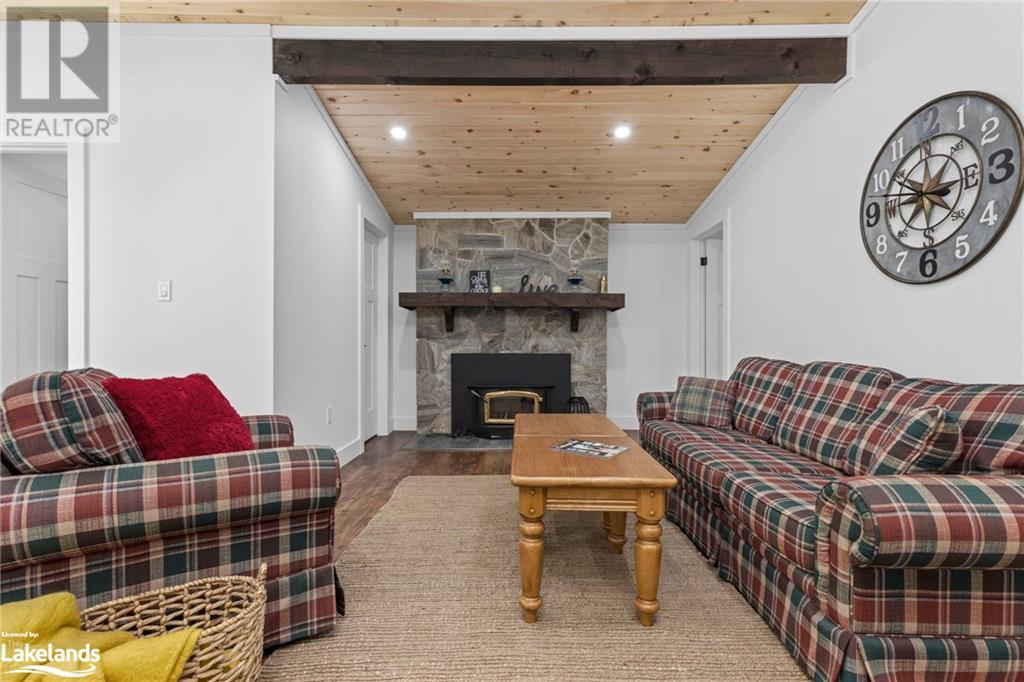 2746 MACLEAN Lake